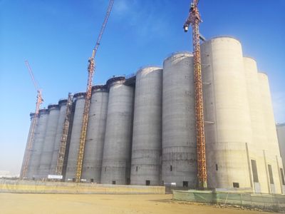 錦州港項(xiàng)目連體筒倉照片-1